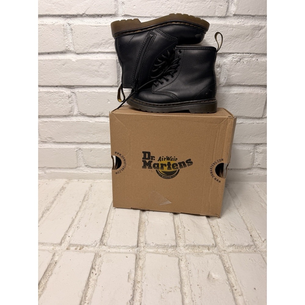 Dr. Martens 1460 T Black Leather Kids Combat Boots US Size 9 Lace Up Zip